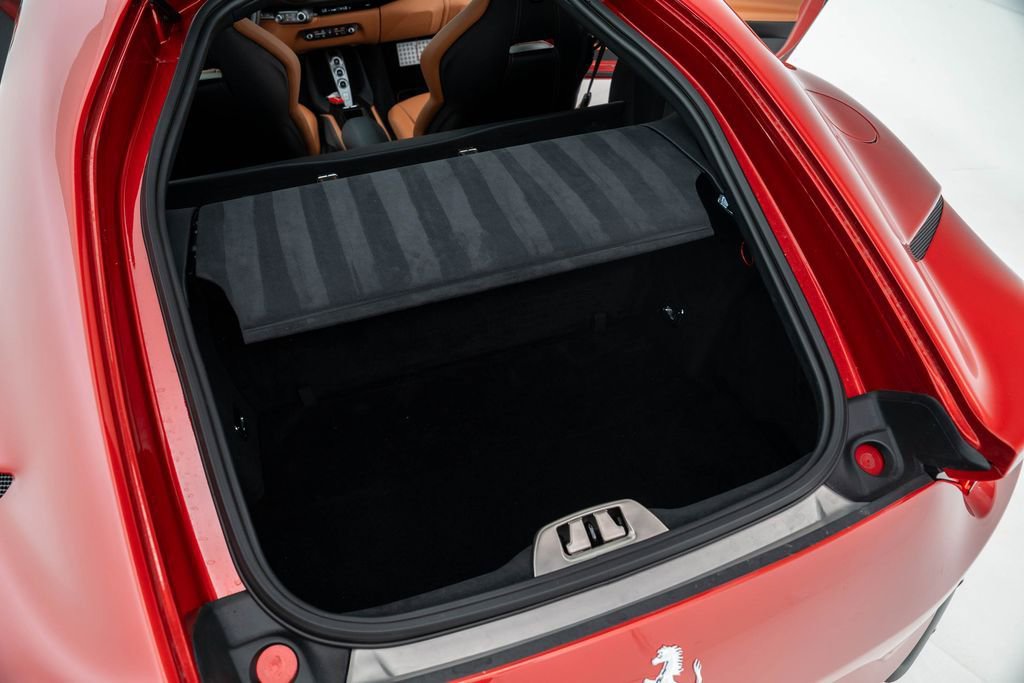 Used 2019 Ferrari 812 Superfast image 51