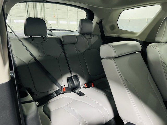 New 2025 Honda Pilot Touring image 34