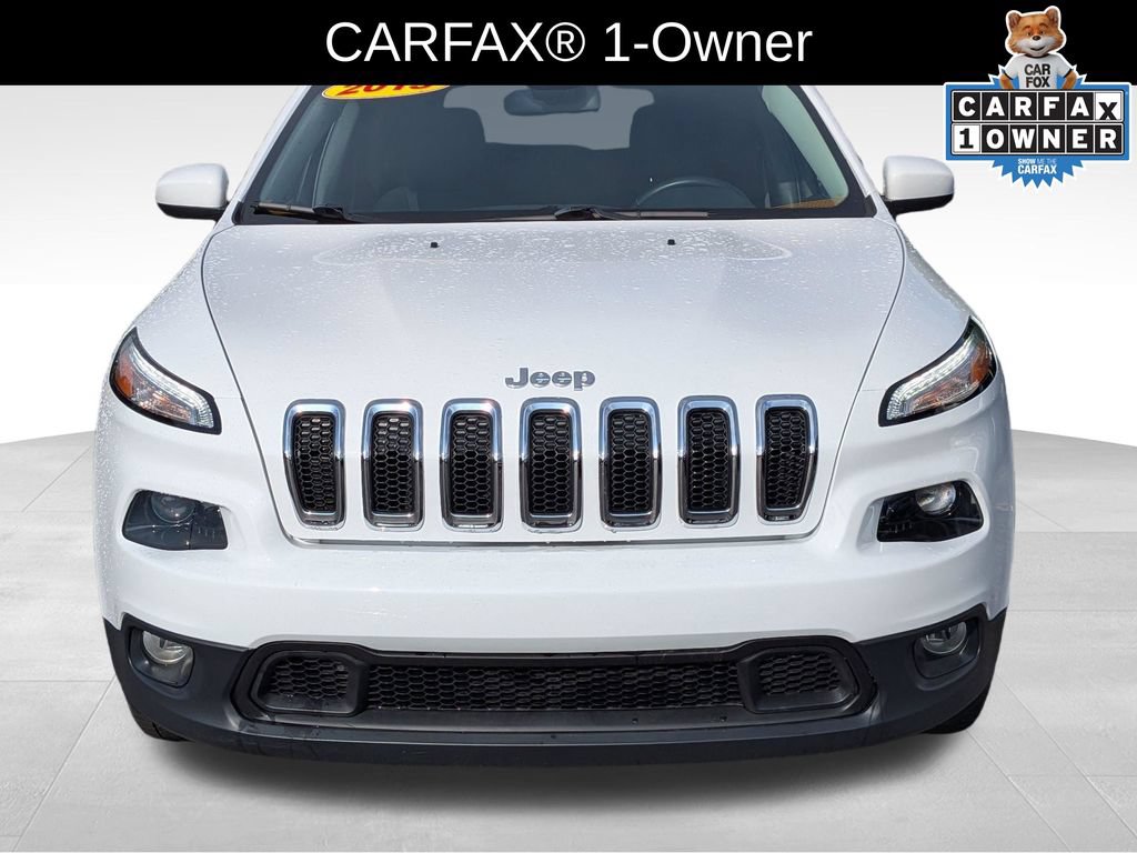 Used 2015 Jeep Cherokee Latitude w/ Cold Weather Group FWD image 3