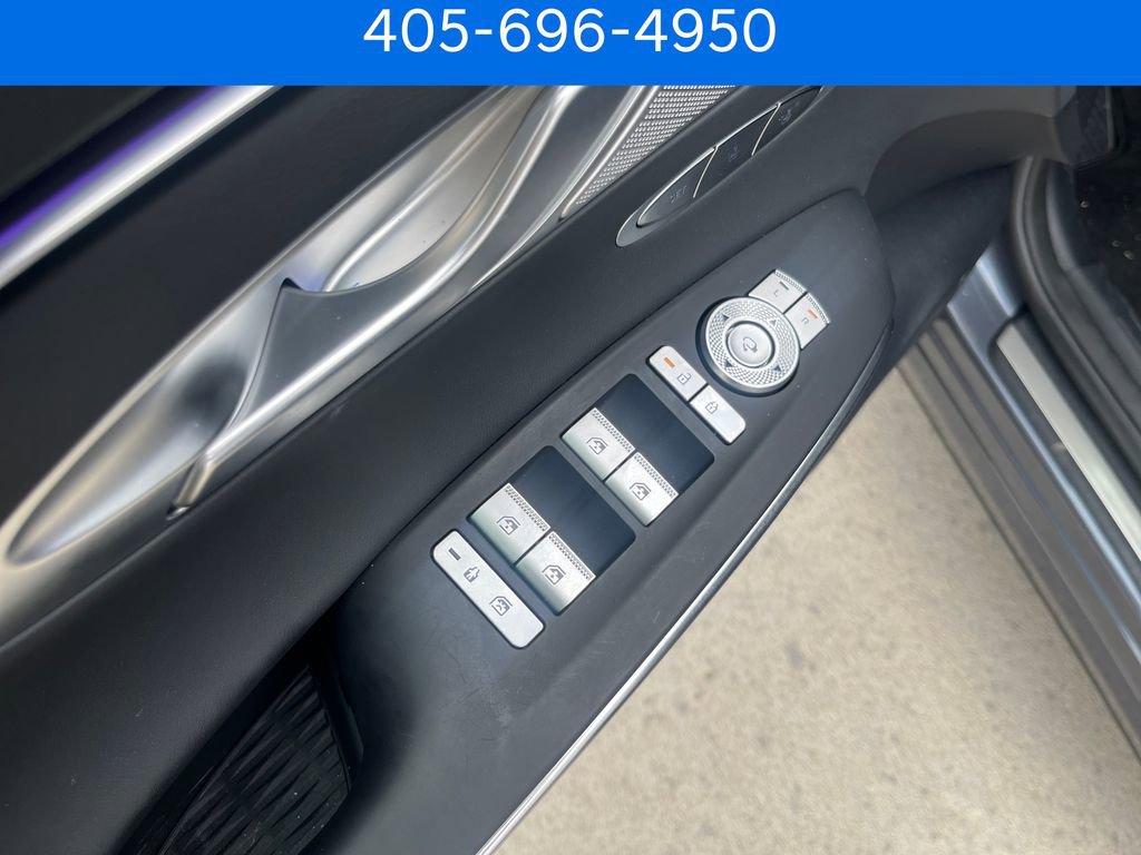 Certified 2026 Genesis GV70 2.5T Select AWD/4WD image 14