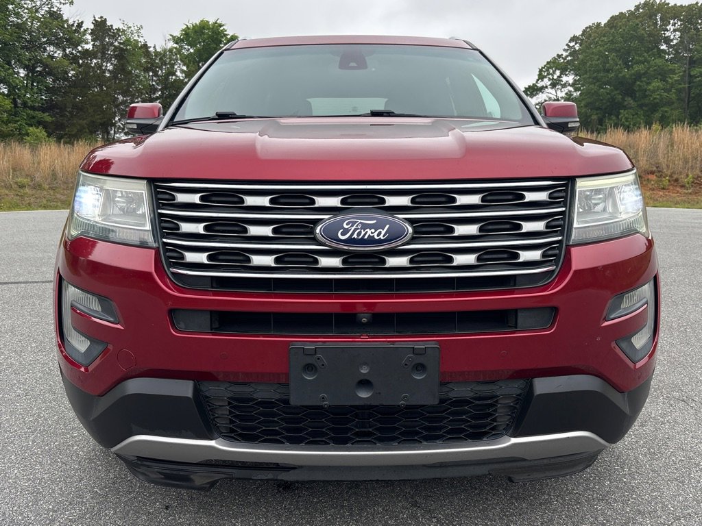 Used 2016 Ford Explorer Limited w/ Equipment Group 301A AWD/4WD image 8
