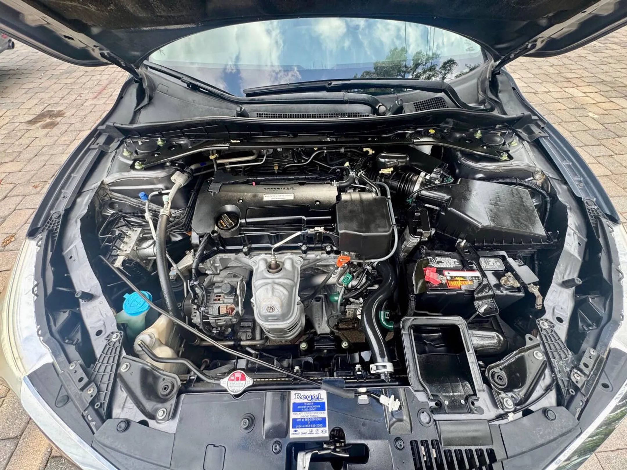 Used 2017 Honda Accord EX-L image 12