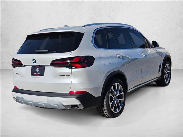 Used 2026 BMW X5 sDrive40i RWD image 2