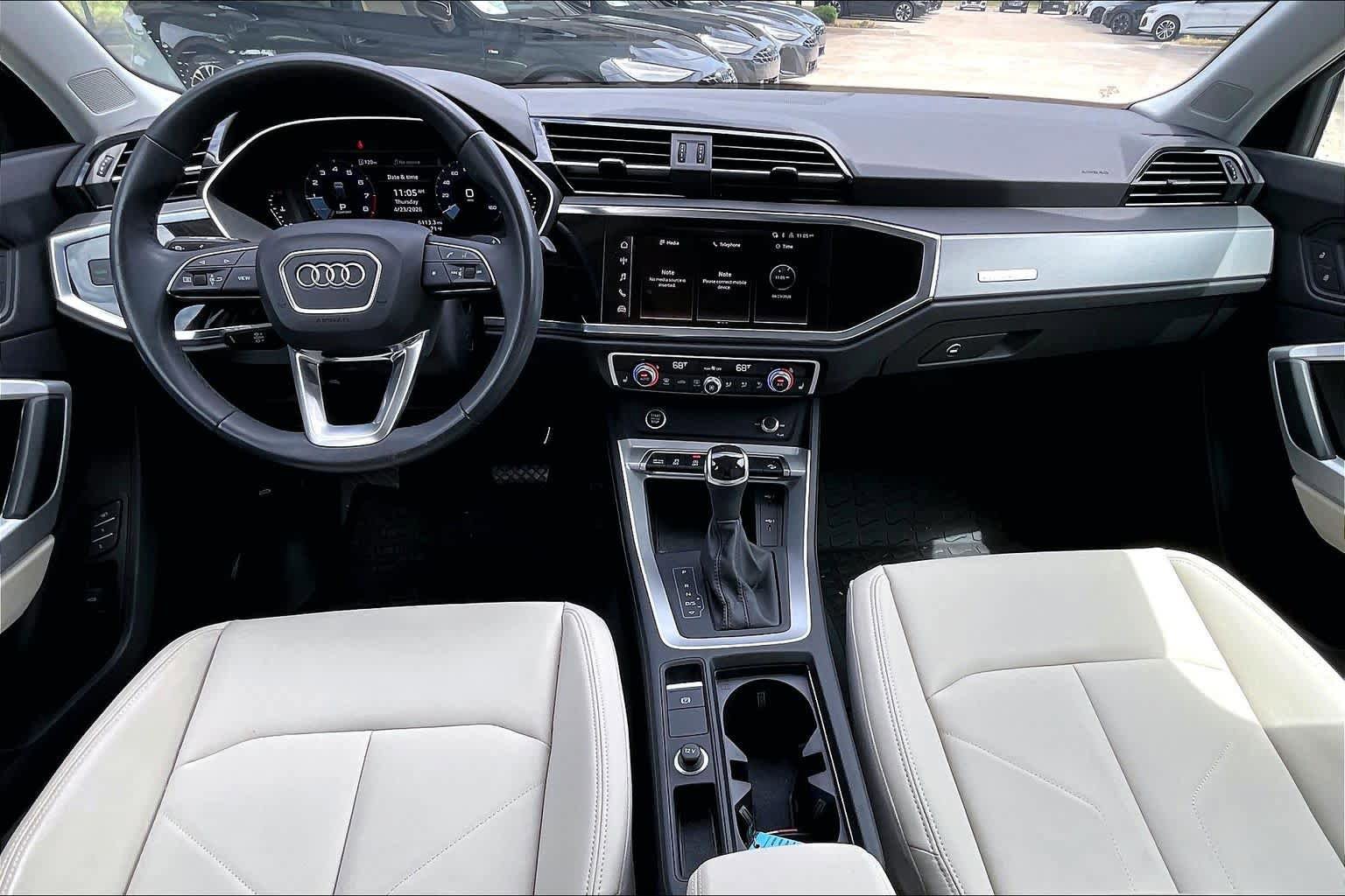 Used 2023 Audi Q3 2.0T Premium w/ Convenience Package AWD/4WD image 15