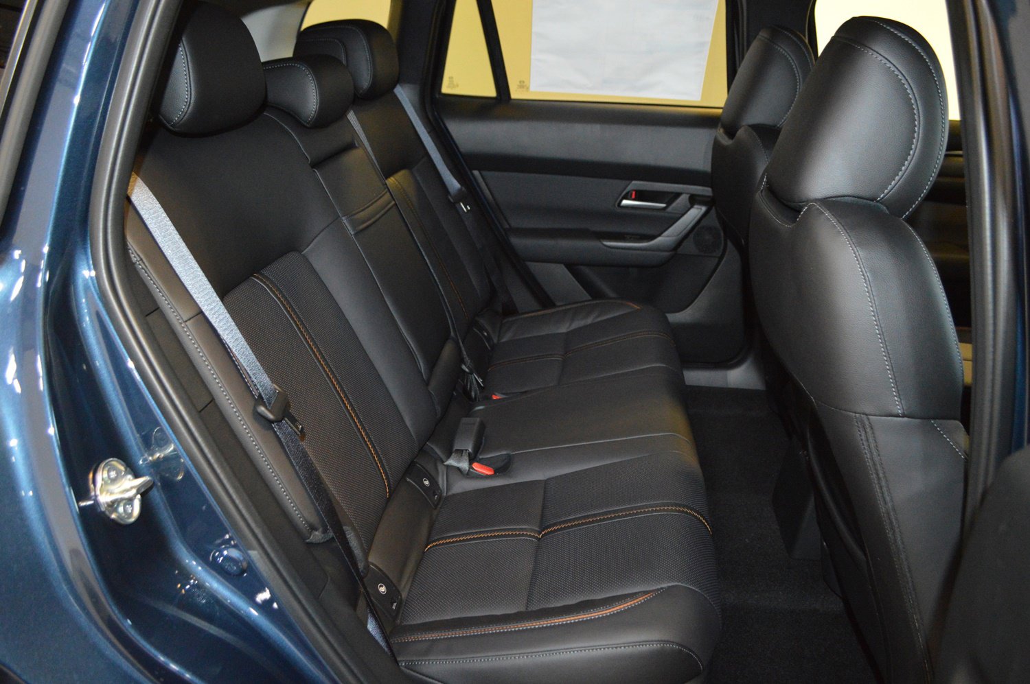 Used 2025 MAZDA CX-50 AWD 2.5 Hybrid w/ Weather Package image 12