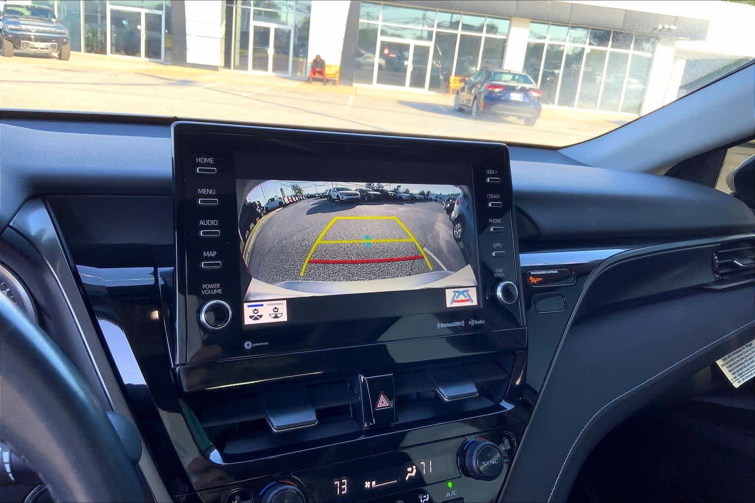 Used 2022 Toyota Camry XSE FWD image 28