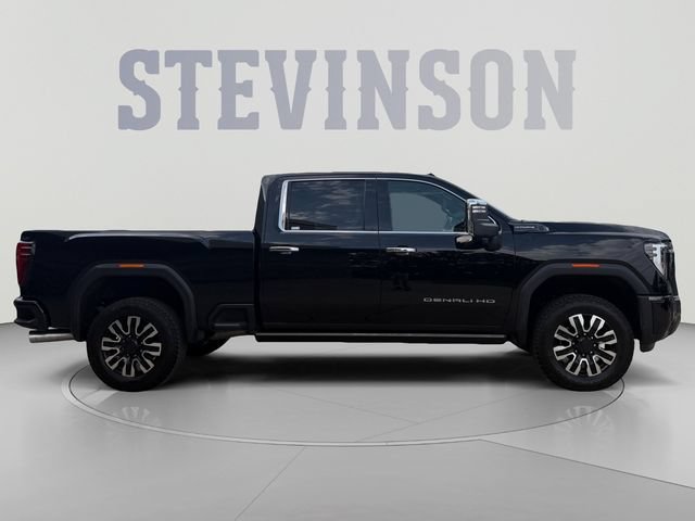 Used 2025 GMC Sierra 2500 Denali Ultimate w/ Max Trailering Package AWD/4WD image 6