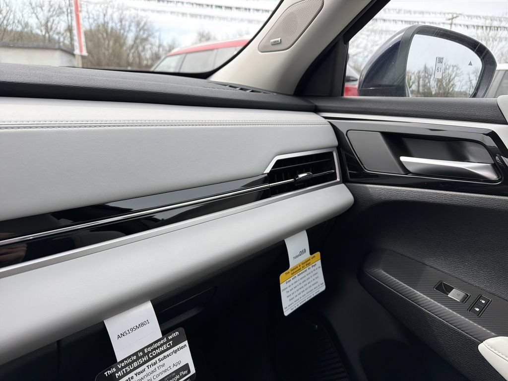 New 2026 Mitsubishi Outlander SE AWD/4WD image 25