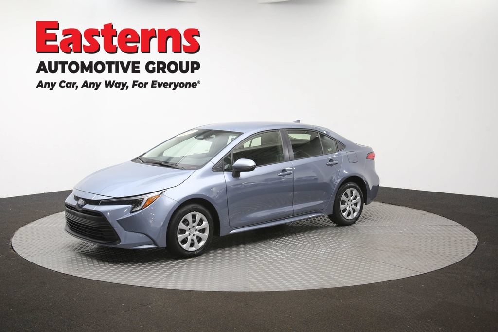 Used 2025 Toyota Corolla LE FWD image 50