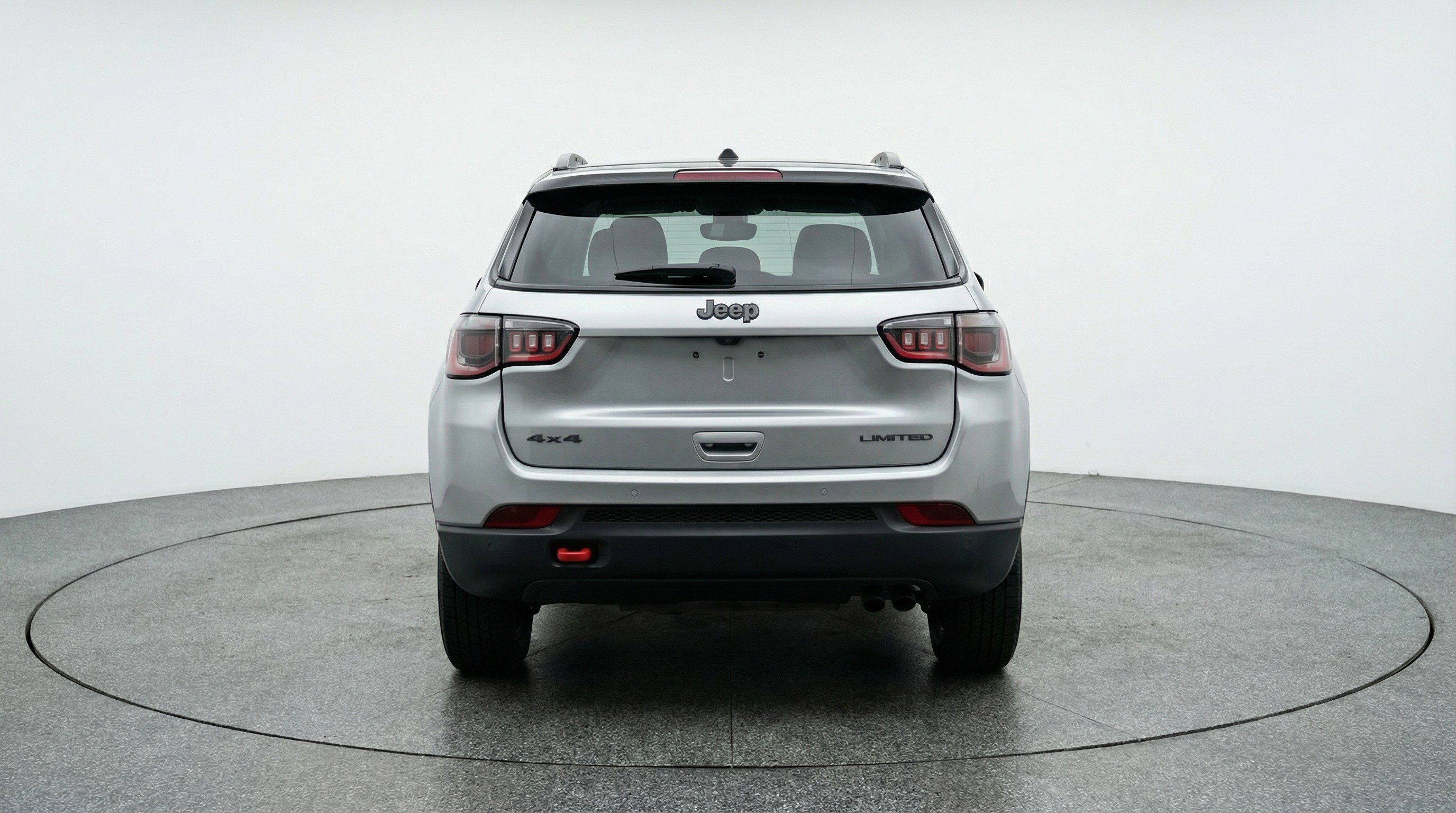 Used 2025 Jeep Compass Trailhawk image 7