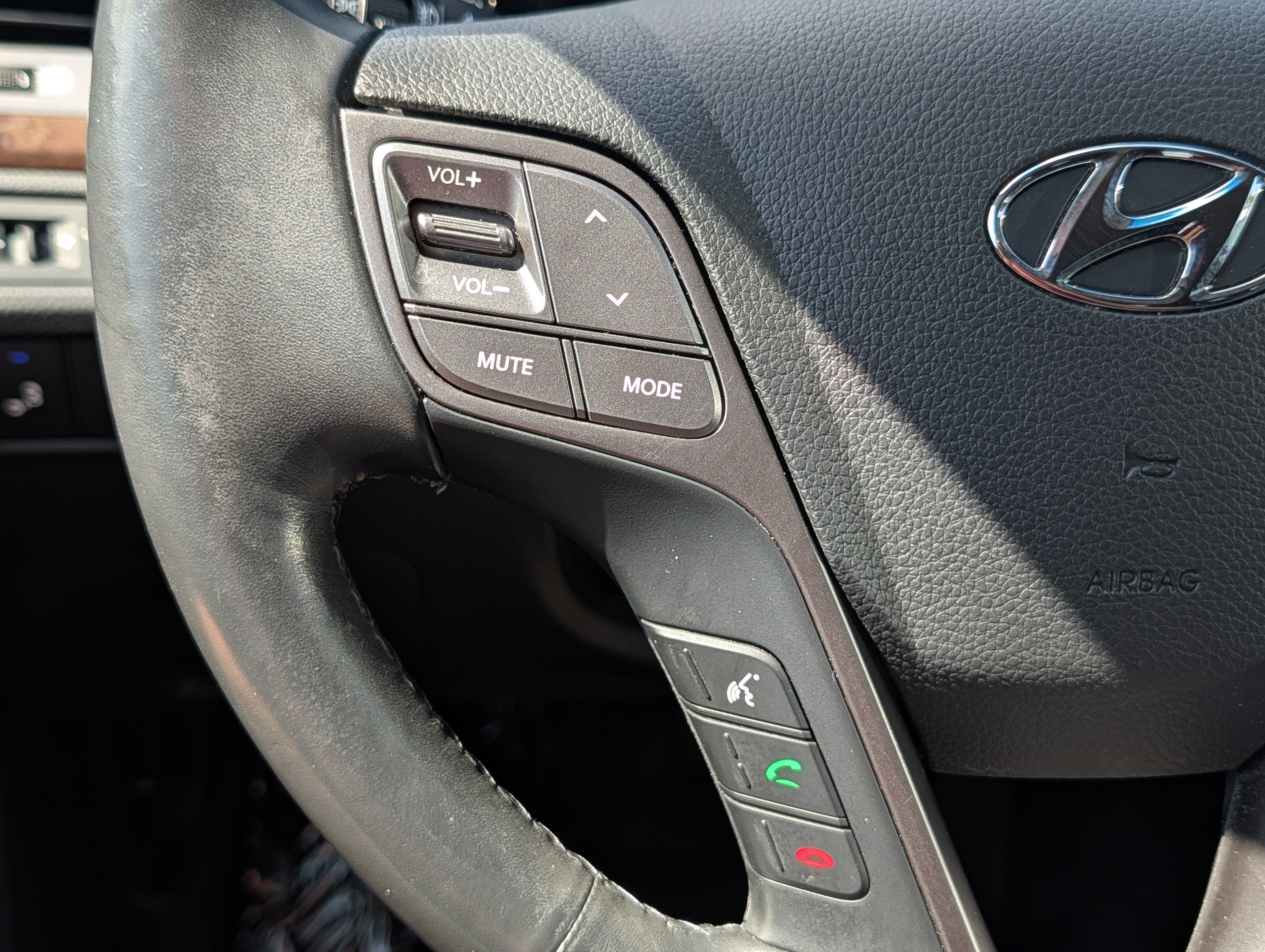 Used 2018 Hyundai Santa Fe Sport AWD/4WD image 31