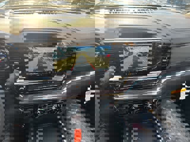 New 2026 GMC Sierra 2500 SLT w/ SLT Convenience Package image 22