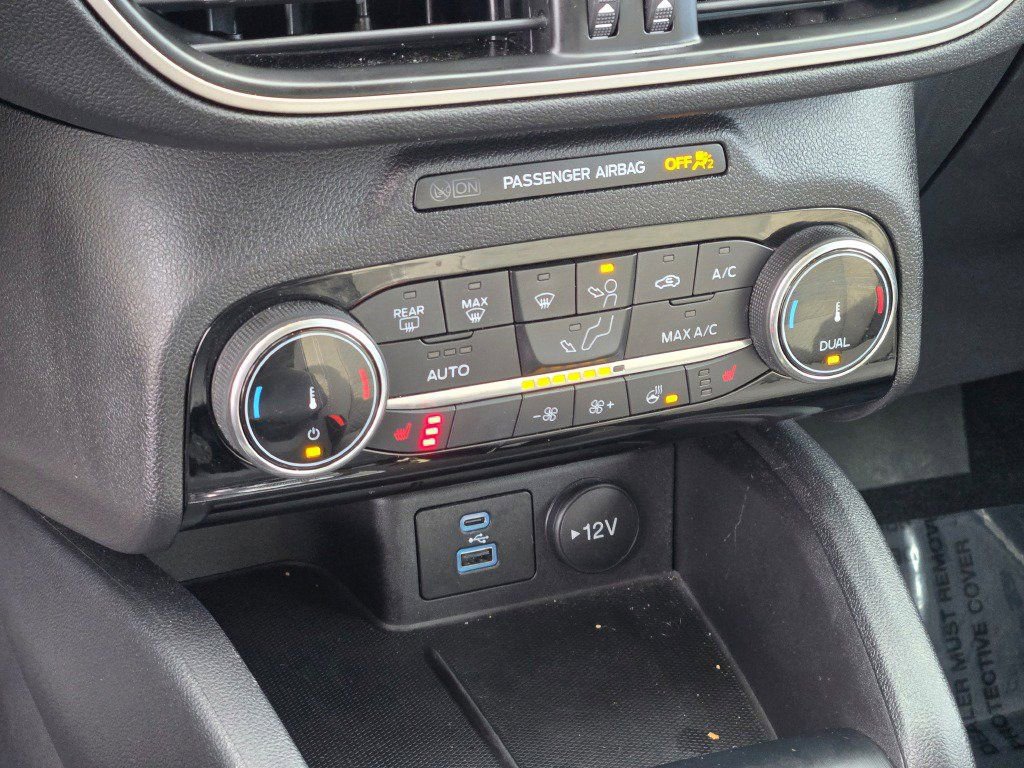 Certified 2022 Ford Escape SE w/ Convenience Package image 27