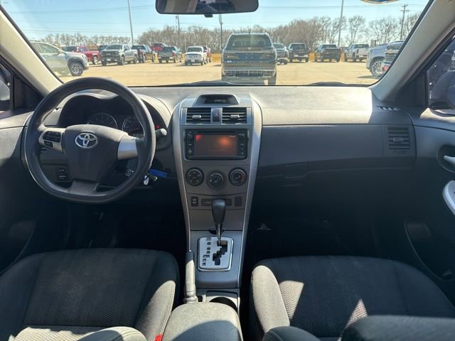 Used 2013 Toyota Corolla S image 36