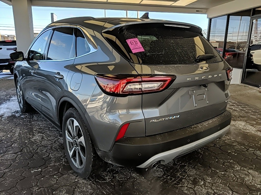 Used 2025 Ford Escape Platinum image 9
