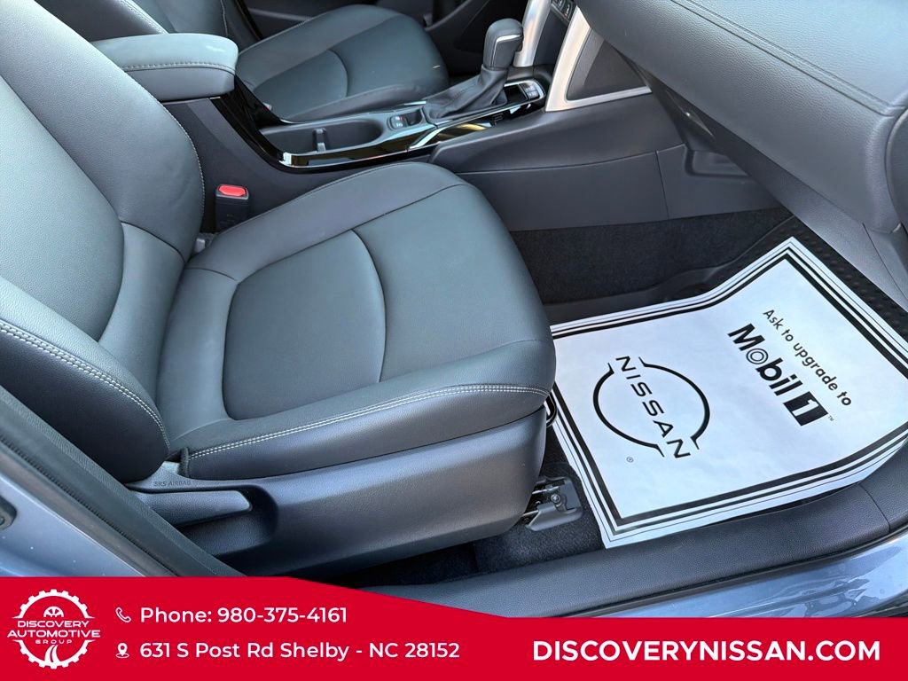 Used 2023 Toyota Corolla Cross XLE image 41