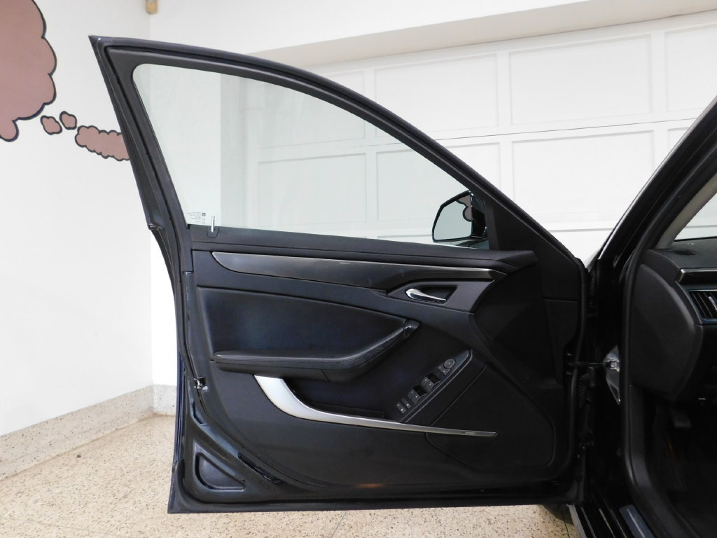 Used 2011 Cadillac CTS AWD Sedan image 18