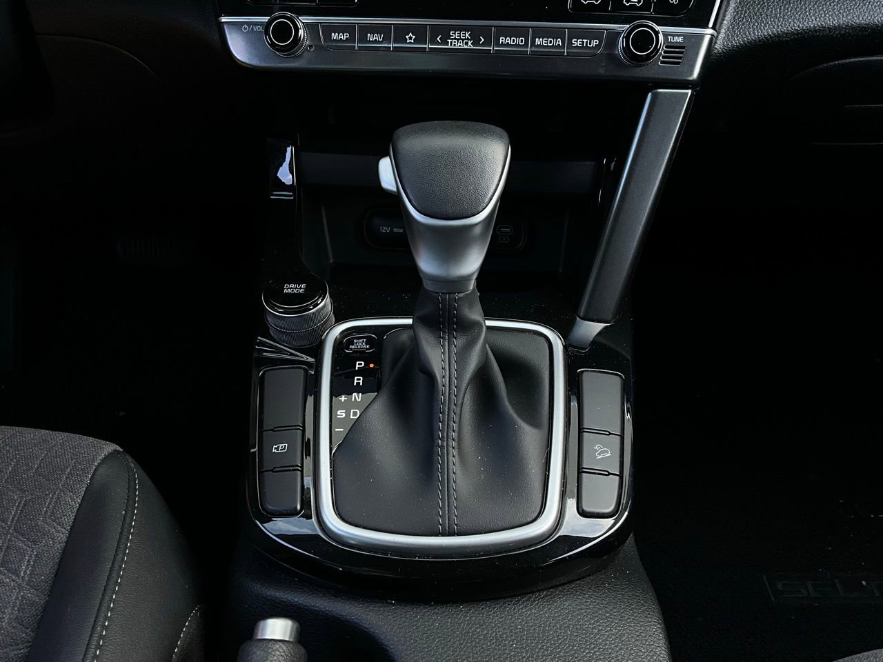 Used 2025 Kia Seltos S image 22