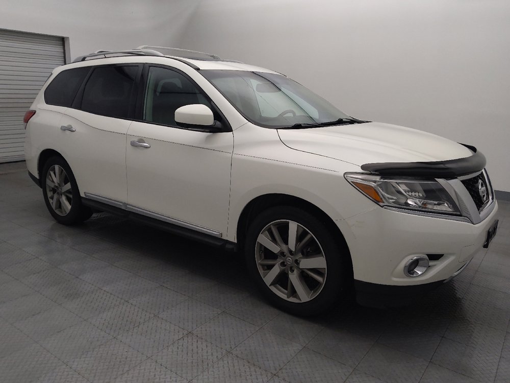 Used 2016 Nissan Pathfinder Platinum image 11