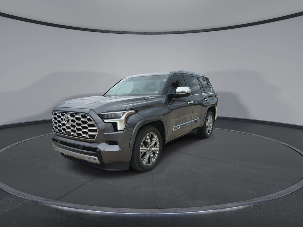 Used 2025 Toyota Sequoia Capstone image 4