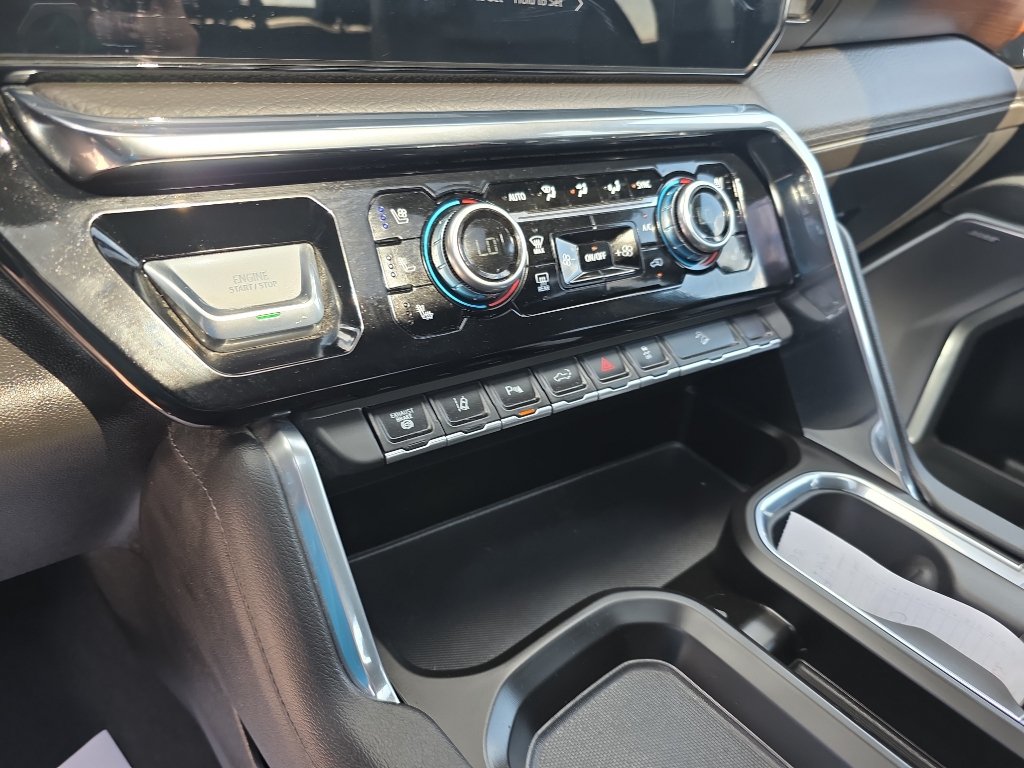 Certified 2025 GMC Sierra 2500 Denali w/ Technology Package AWD/4WD image 14