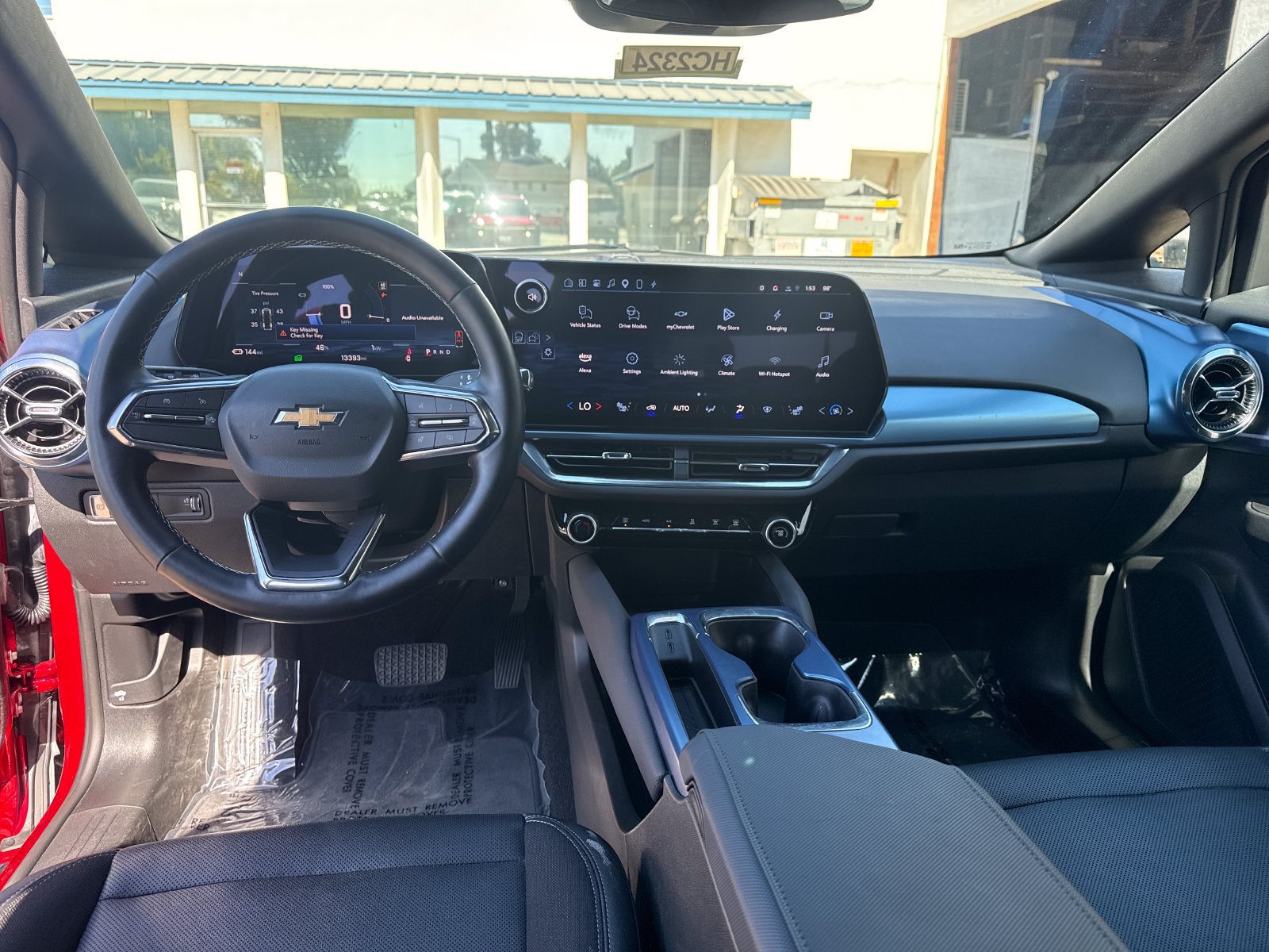 Used 2024 Chevrolet Equinox EV LT w/ LPO, Trailering Package FWD image 12
