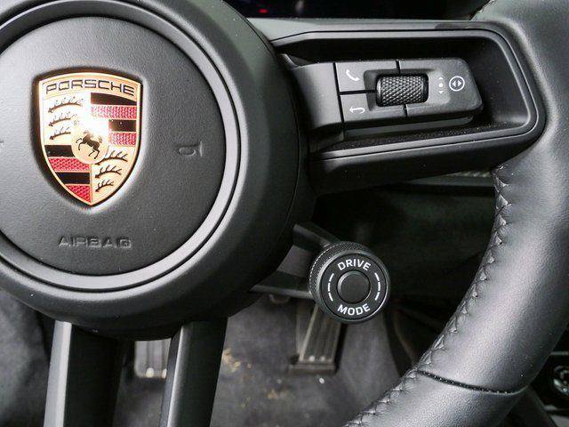 Certified 2026 Porsche 911 GT3 RWD image 11