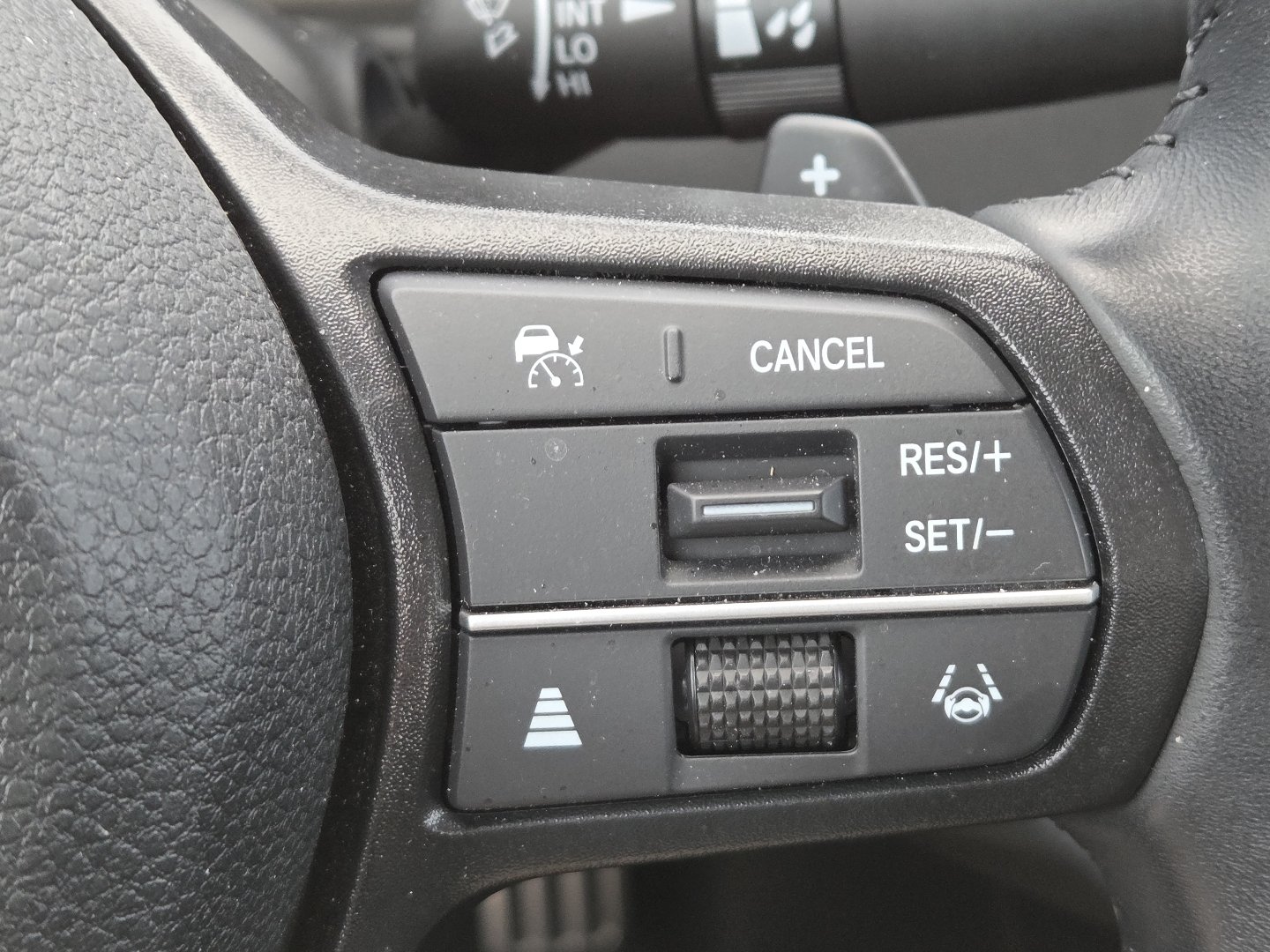 Used 2024 Honda Accord Sport image 7