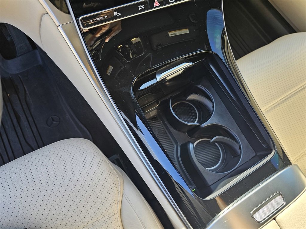 Used 2025 Mercedes-Benz GLC 300 image 24