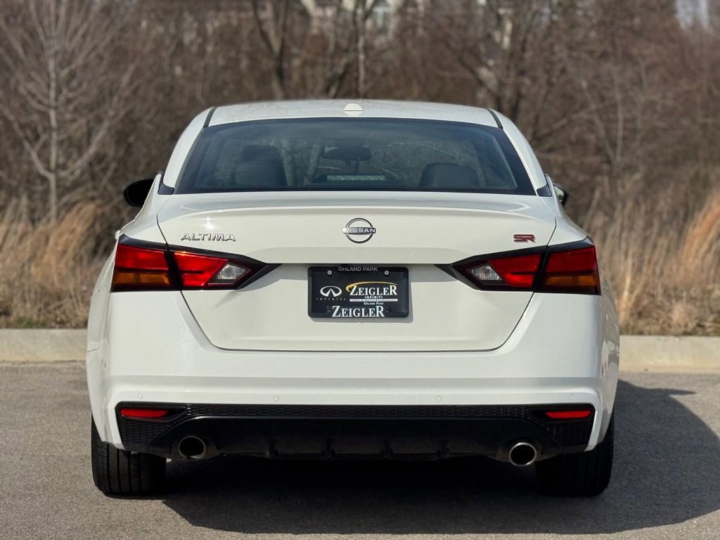 Certified 2024 Nissan Altima 2.5 SR FWD image 5