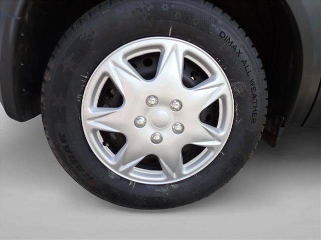 Used 2025 Nissan Kicks S FWD image 7