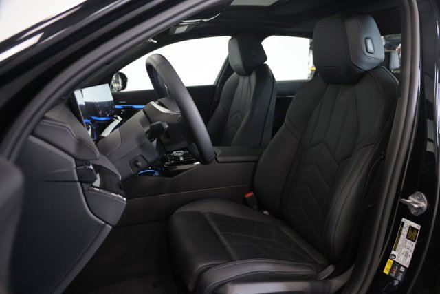 Used 2024 BMW i5 eDrive40i w/ Premium Package RWD image 20