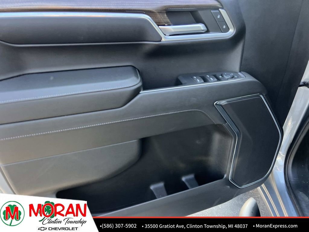 Certified 2023 Chevrolet Silverado 1500 RST w/ LPO, Dark Essentials Package image 16