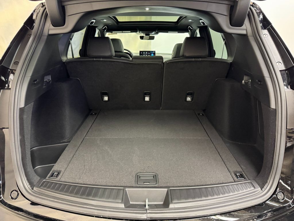 Used 2025 Acura RDX SH-AWD image 34