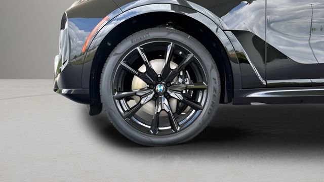 Used 2026 BMW X7 M60i image 27