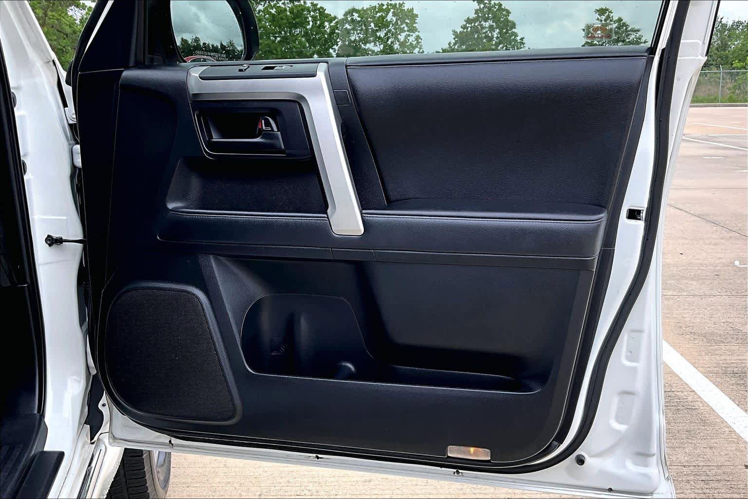 Used 2013 Toyota 4Runner Limited RWD image 21
