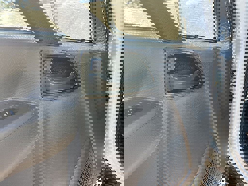 New 2024 Chevrolet Low Cab Forward image 9