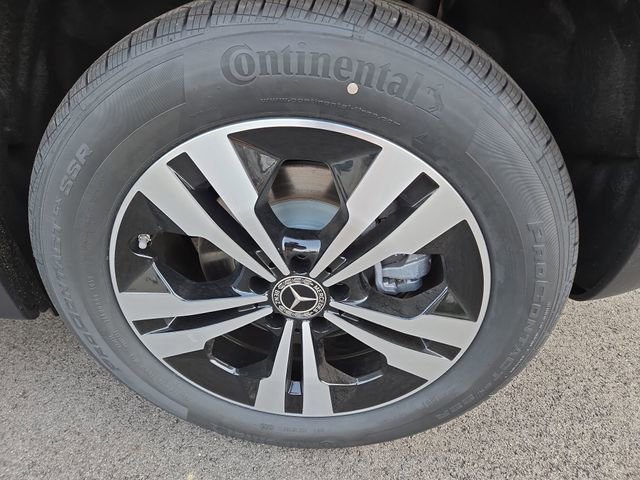 New 2026 Mercedes-Benz GLB 250 4MATIC image 29