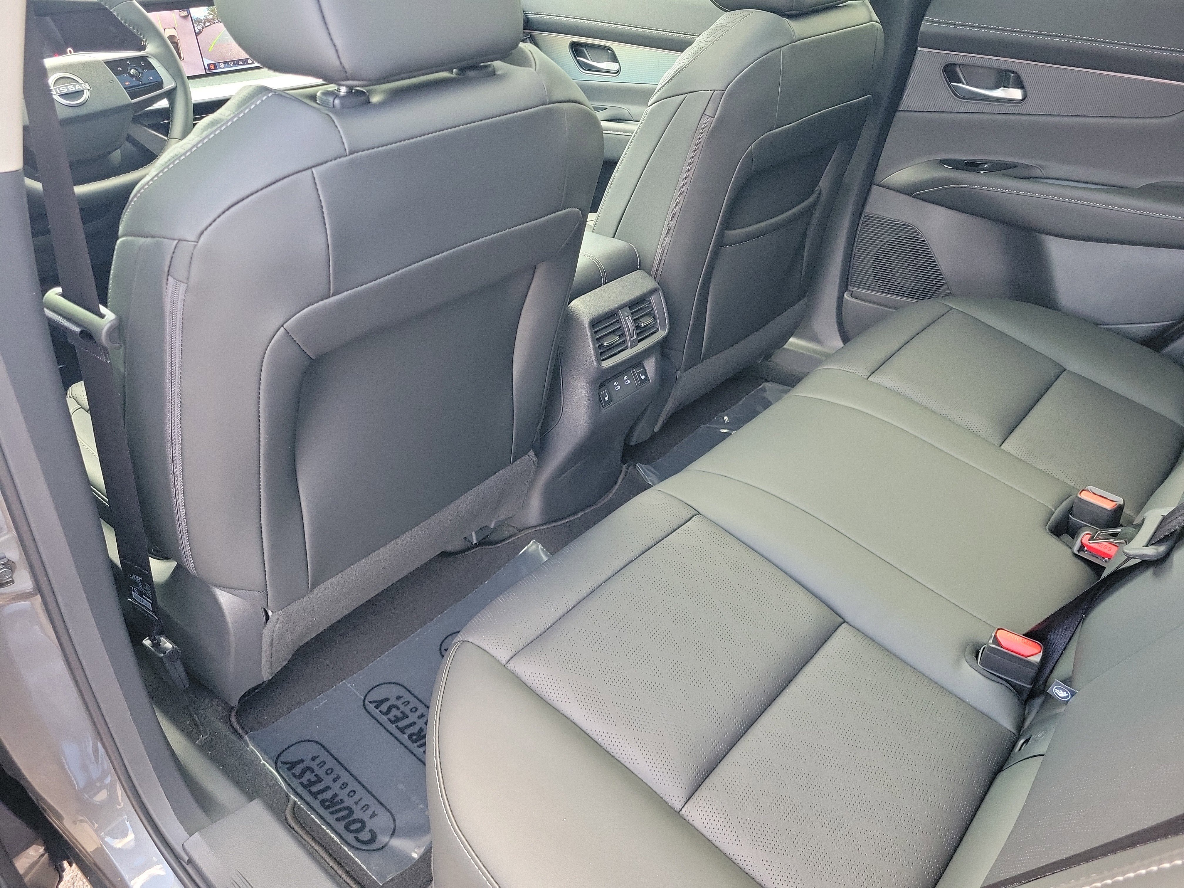 New 2026 Nissan Murano Platinum w/ Cargo Package AWD/4WD image 15