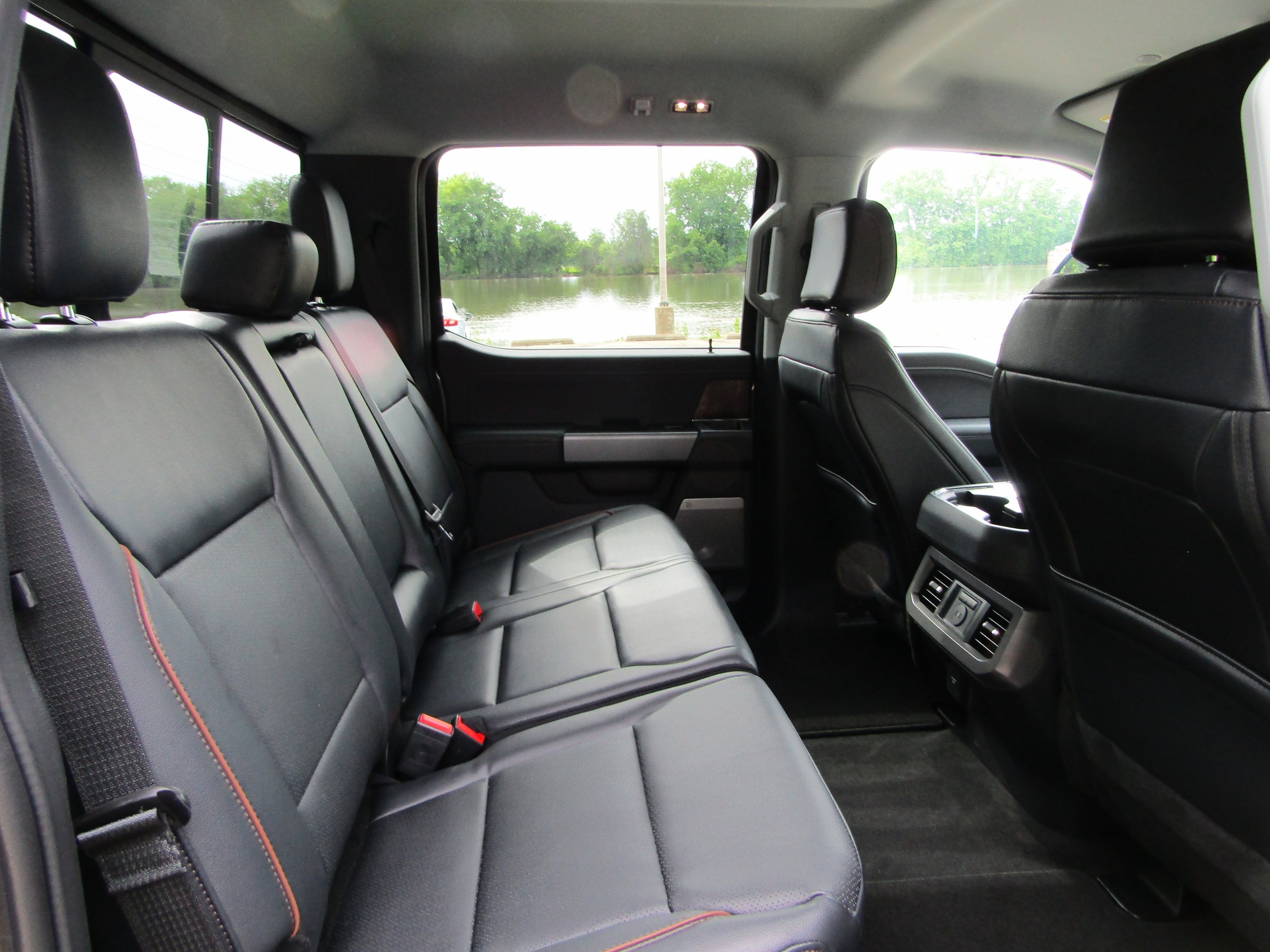 New 2026 Ford F250 Lariat w/ Lariat Premium Package AWD/4WD image 17