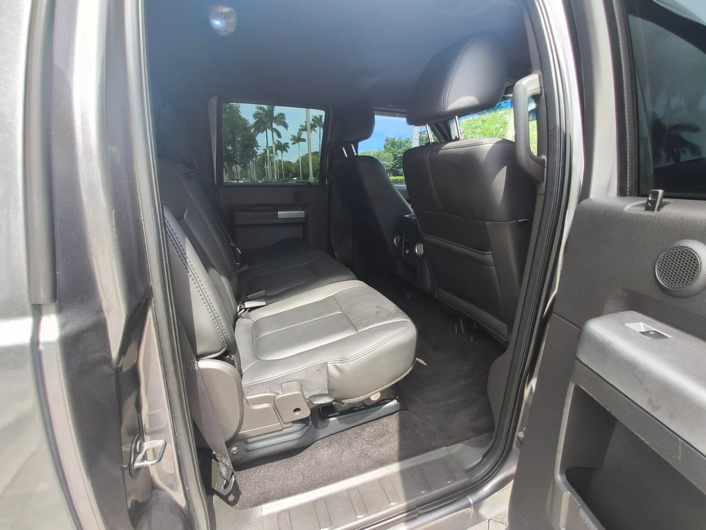 Used 2011 Ford F250 Lariat w/ Lariat Interior Pkg RWD image 28