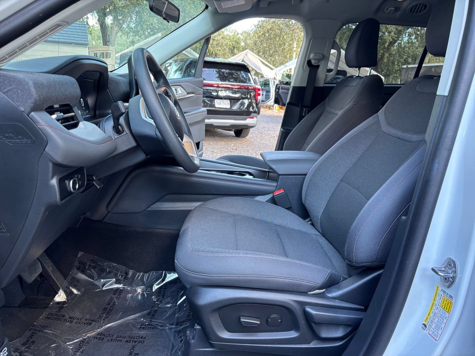 Used 2026 Ford Explorer Active RWD image 26