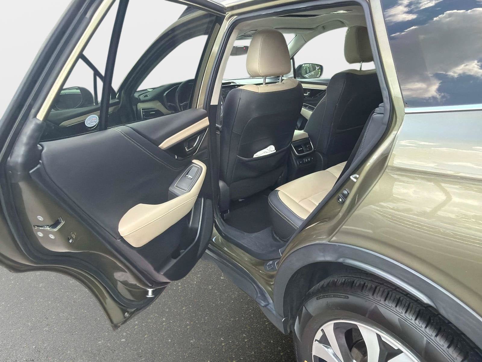 Used 2022 Subaru Outback Limited w/ Popular Package #2 AWD/4WD image 14