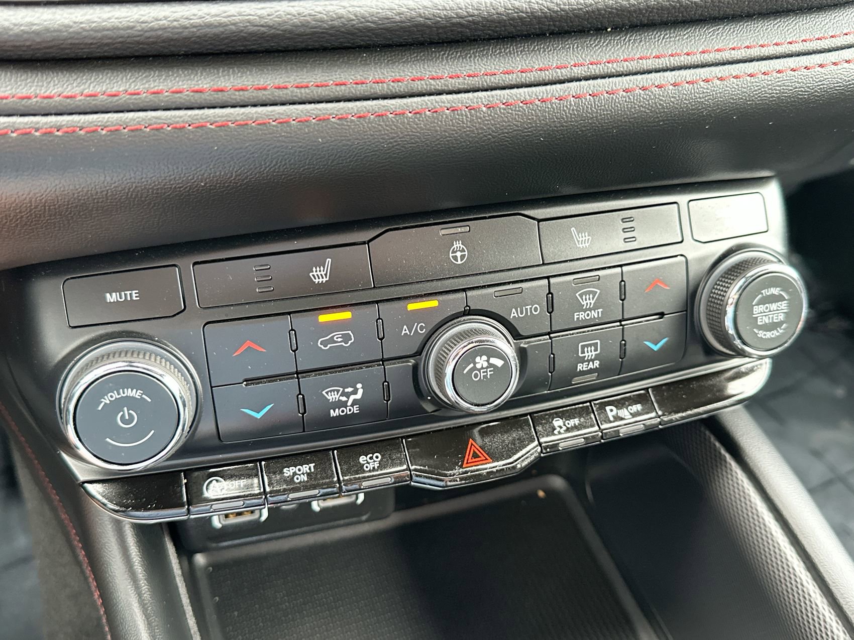 Used 2026 Dodge Durango GT AWD/4WD image 19