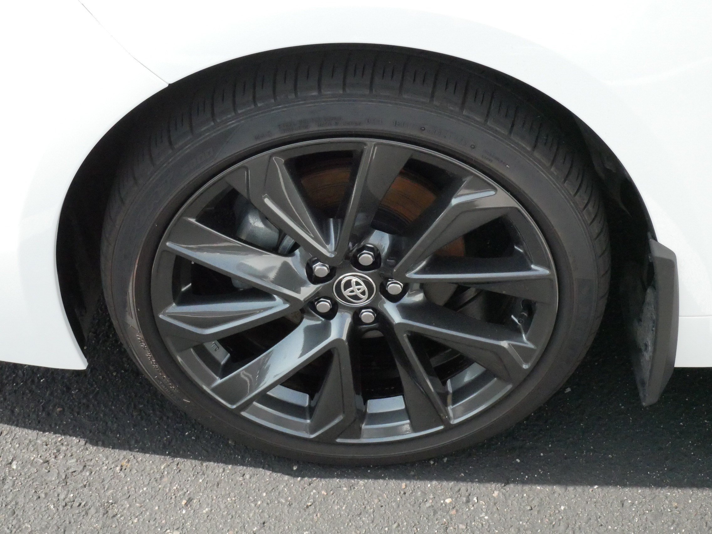 Used 2026 Toyota Corolla XSE FWD image 15