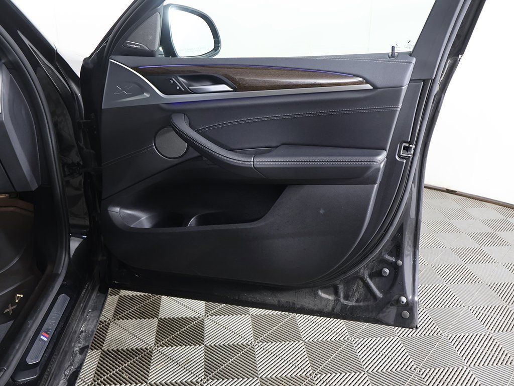 Used 2021 BMW X4 M40i image 28