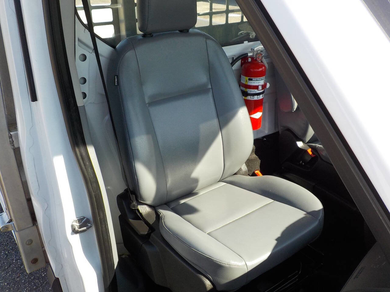 Used 2018 Ford Transit 250 138 image 24