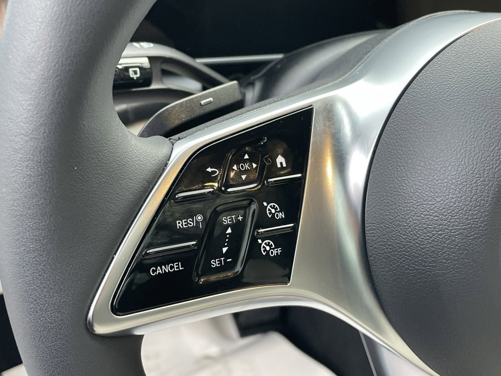 Used 2026 Mercedes-Benz GLC 300 4MATIC image 30