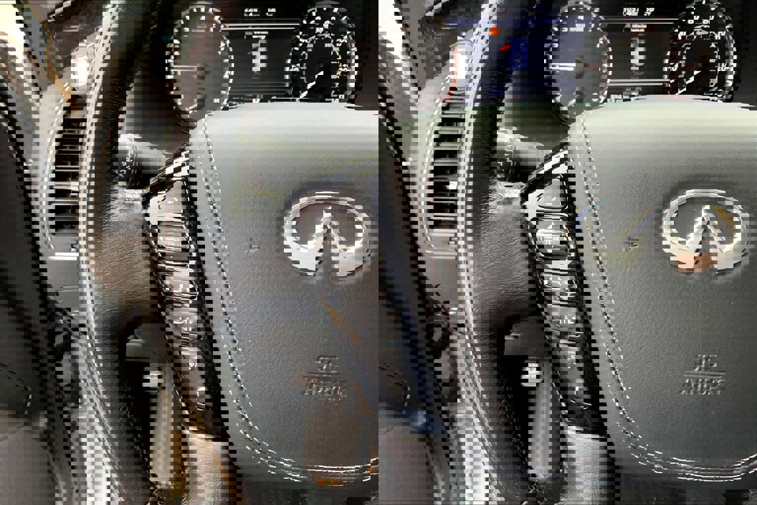 Used 2021 INFINITI QX80 Sensory w/ All-Season Package image 22