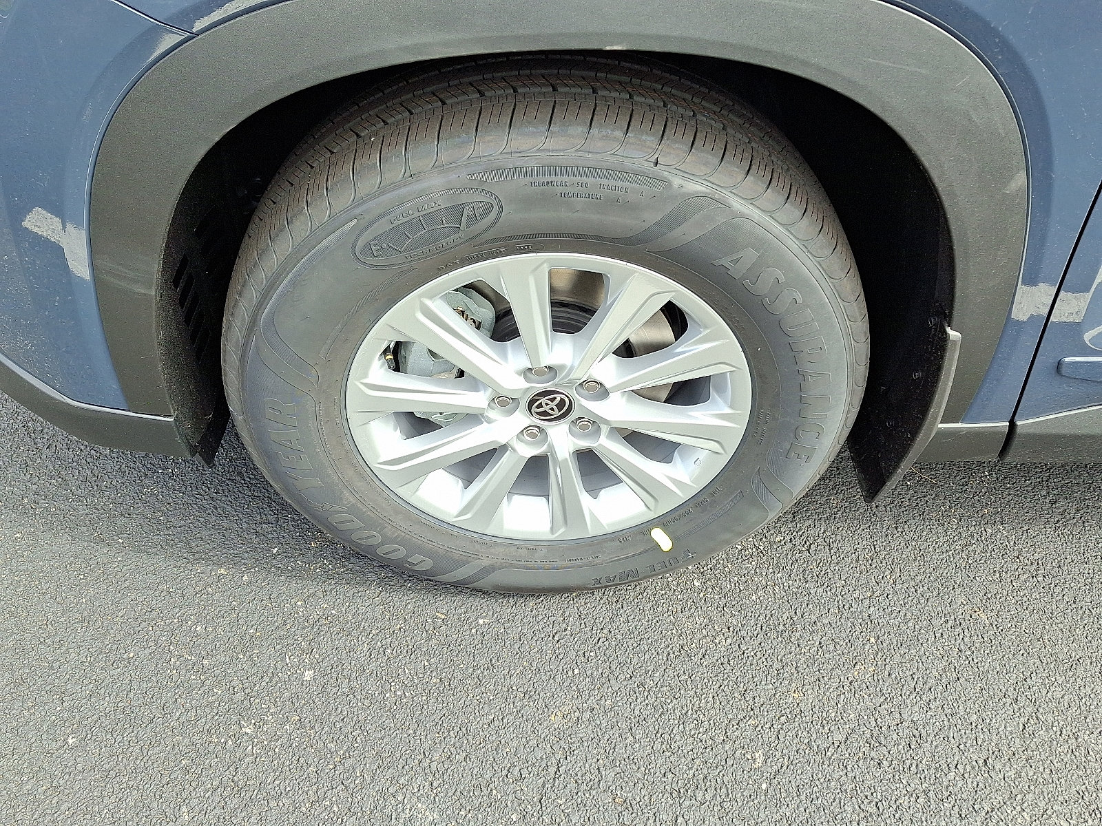 New 2025 Toyota Grand Highlander AWD image 4